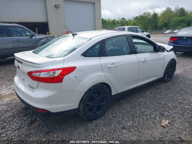 1FADP3J2XEL270136 Ford Focus Titanium