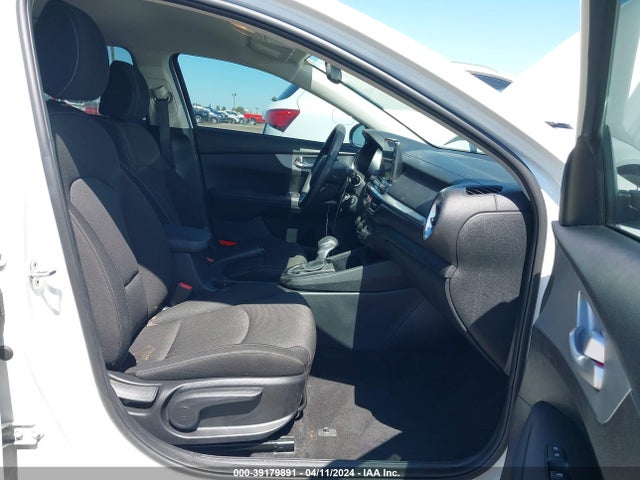 KIA Forte Lxs 2023 3KPF24AD0PE553794 Image 5