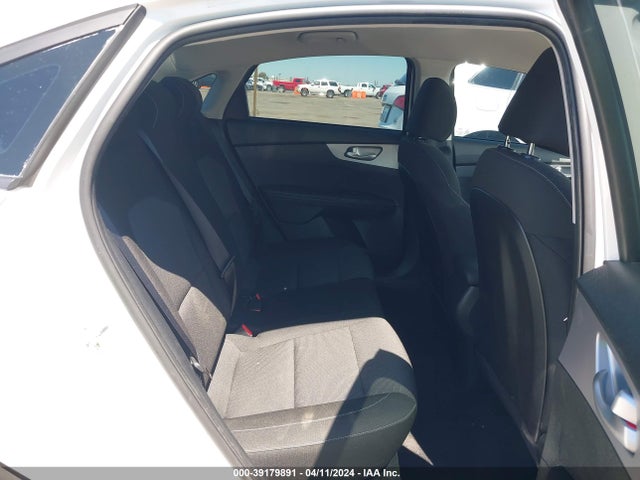 KIA Forte Lxs 2023 3KPF24AD0PE553794 Image 8
