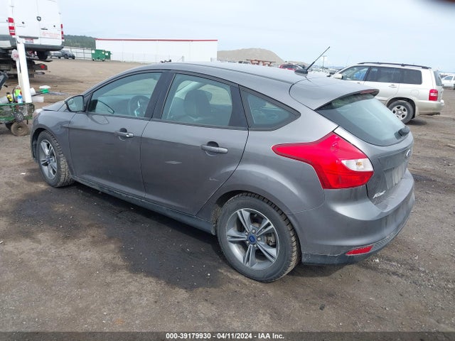 Ford FOCUS SE 2014 1FADP3K22EL238277 Image 3
