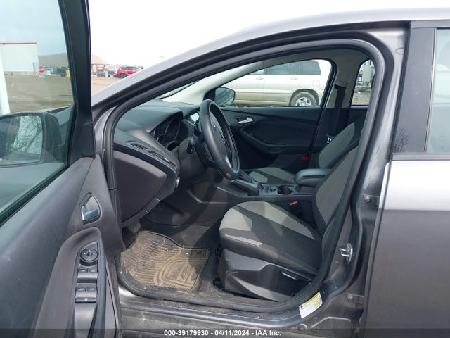 Ford FOCUS SE 2014 1FADP3K22EL238277 Image 5