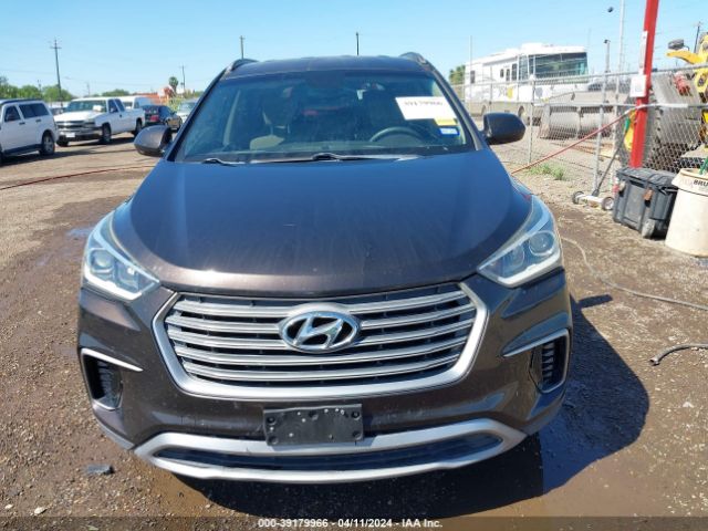 KM8SMDHF1HU184085 Hyundai Santa Fe Se