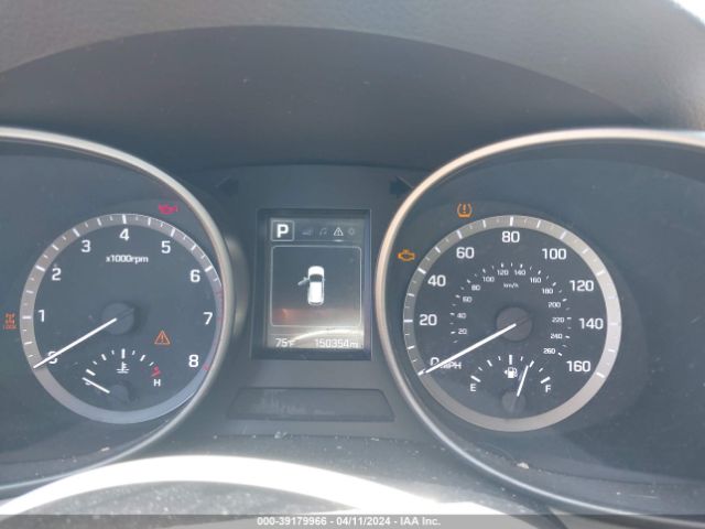 KM8SMDHF1HU184085 Hyundai Santa Fe Se