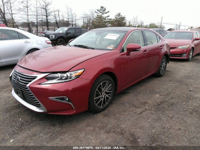 Lexus ES 350 2016 JTHBK1GG7G2230076 Image 2