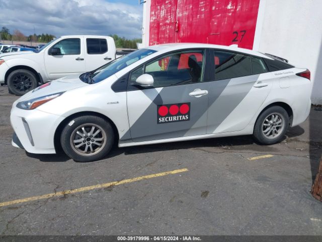 JTDL9MFU1N3031901 Toyota Prius Le Awd-e