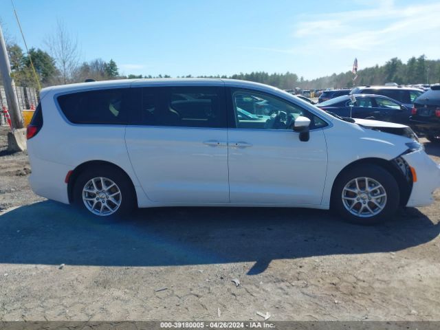 2C4RC1CG7PR615660 Chrysler Voyager Lx