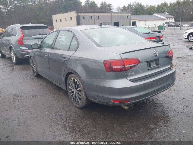 3VWD17AJ7GM226099 Volkswagen Jetta 1.8t Sport