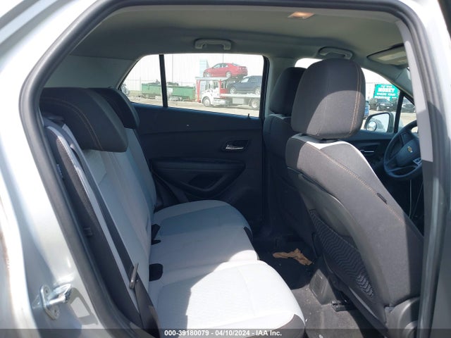 Chevrolet TRAX LS 2017 KL7CJKSBXHB083776 Image 8