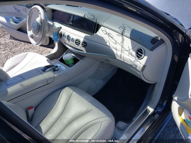 WDDUG8CB0GA227241 Mercedes-Benz S 550