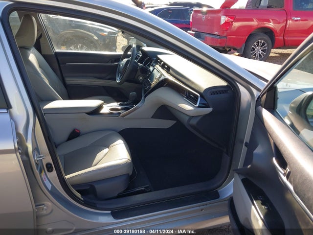 Toyota CAMRY LE 2018 4T1B11HK2JU533491 Image 5