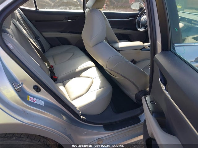 Toyota CAMRY LE 2018 4T1B11HK2JU533491 Image 8