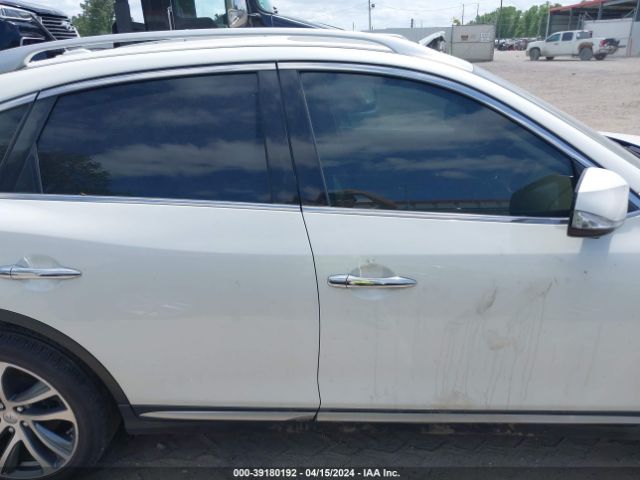 JN1BJ0RPXHM385872 Infiniti QX50