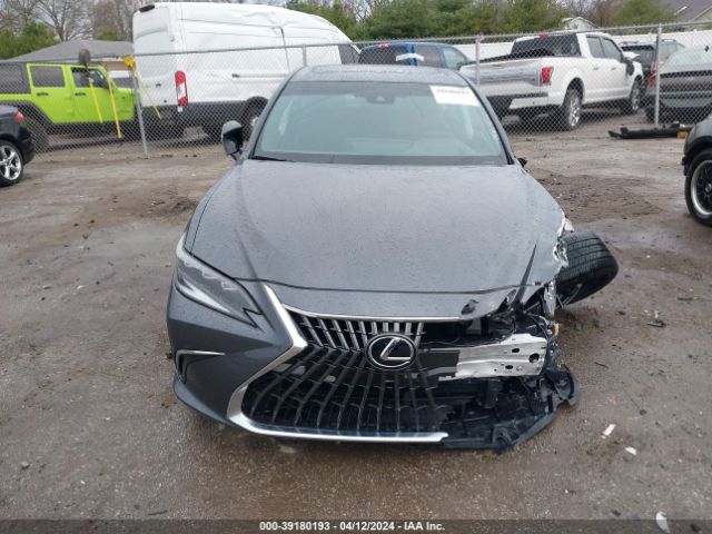58ADA1C19RU037096 Lexus ES 300H