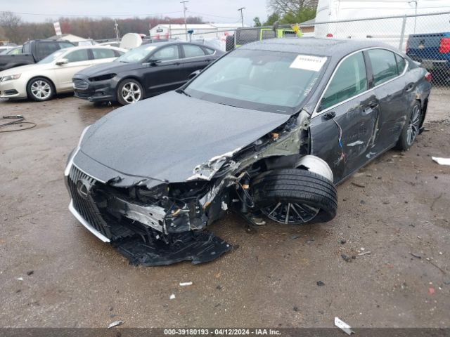 58ADA1C19RU037096 Lexus ES 300H