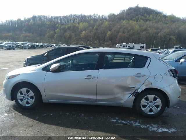 KIA FORTE LX 2017 KNAFK5A80H5719525 Image 15