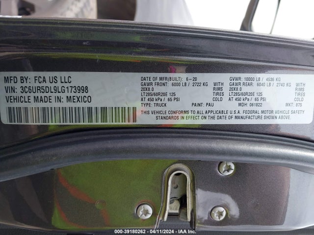 3C6UR5DL9LG173998 RAM 2500 Big Horn  4x4 6'4 Box