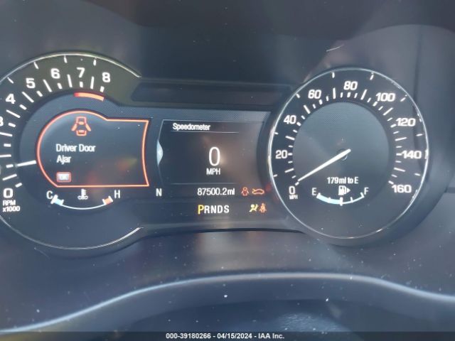 5LMCJ2D9XHUL61098 Lincoln MKC SELECT