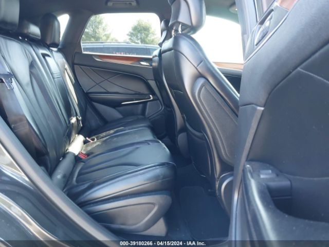 5LMCJ2D9XHUL61098 Lincoln MKC SELECT