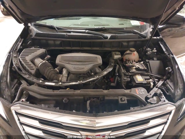 1GYKNDRS1KZ174643 Cadillac XT5 LUXURY