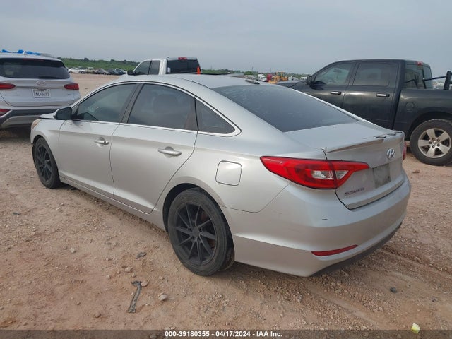Hyundai SONATA SE 2015 5NPE24AF5FH002445 Image 3