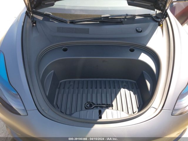 2023 TESLA MODEL 3 5YJ3E1EA1PF642728 Photo 9