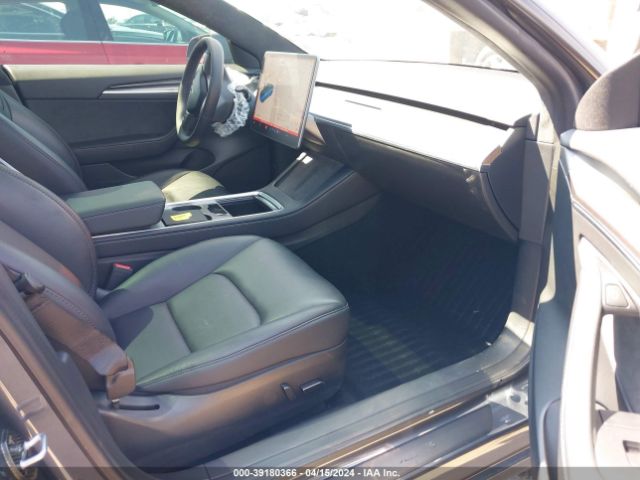2023 TESLA MODEL 3 5YJ3E1EA1PF642728 Photo 4