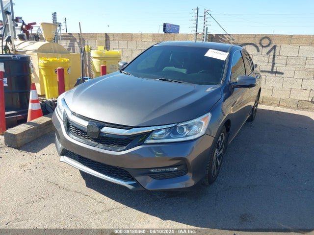 Honda ACCORD EX 2017 1HGCR2F72HA248616 Image 2