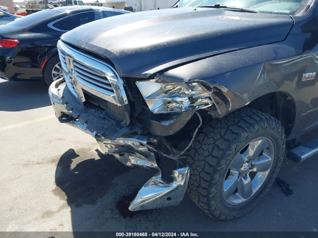 3C6RR7LTXHG524749 RAM 1500 Big Horn  4x4 5'7 Box