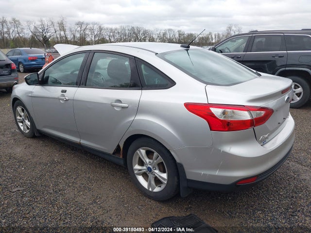 Ford FOCUS SE 2014 1FADP3F21EL128511 Image 3