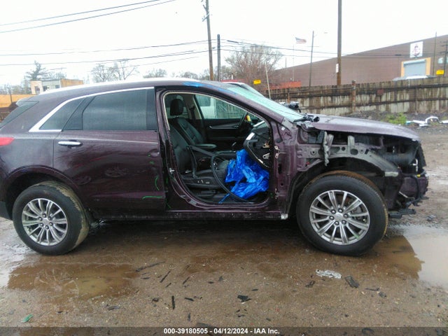 1GYKNDRS3HZ188844 Cadillac XT5 LUXURY