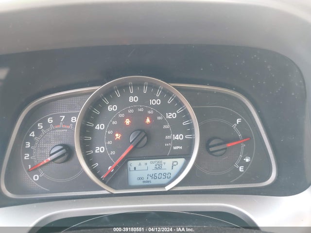 Toyota RAV4 LE 2015 JTMZFREV6FD052541 Image 7