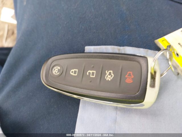 1FADP5CU4FL123404 Ford C-max Energi Sel