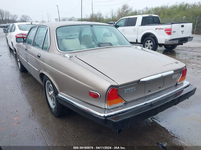 1987 JAGUAR XJ6 SAJAY1345HC476001 Photo 2