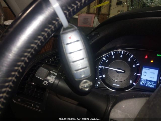JN8AY2ND6K9092111 Nissan Armada Sl