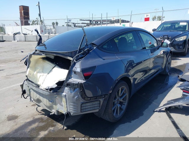 Tesla Model 3 Rear-wheel Drive 2022 5YJ3E1EA9NF326765 Image 4
