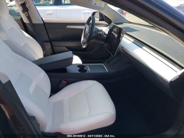 Tesla Model 3 Rear-wheel Drive 2022 5YJ3E1EA9NF326765 Image 5