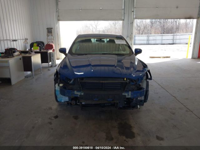3FA6P0H78HR260168 Ford FUSION SE