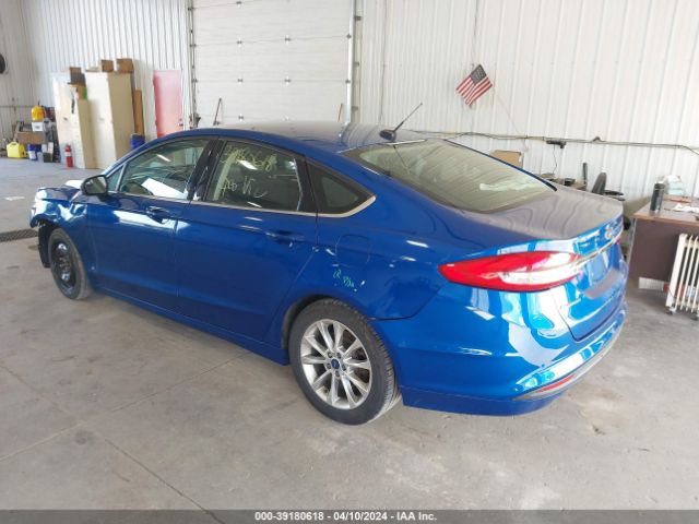 3FA6P0H78HR260168 Ford FUSION SE