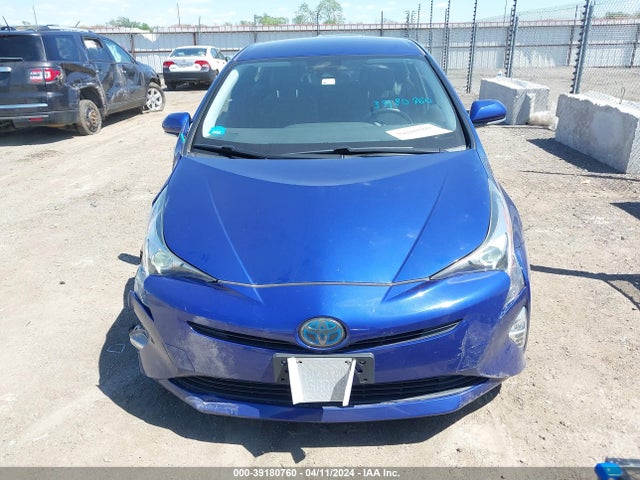 Toyota Prius Four Touring 2016 JTDKARFUXG3515486 Image 13