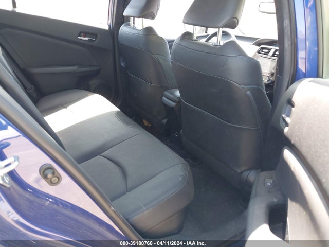 Toyota Prius Four Touring 2016 JTDKARFUXG3515486 Image 8