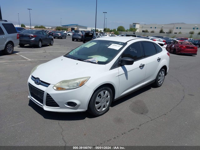 Ford FOCUS S 2014 1FADP3E22EL453542 Image 2