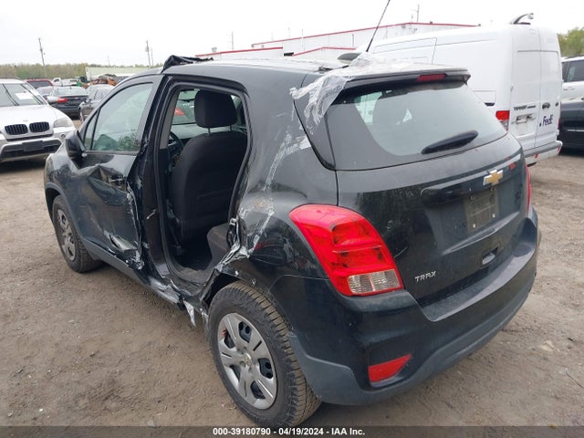 Chevrolet TRAX LS 2017 3GNCJKSB4HL286770 Image 3