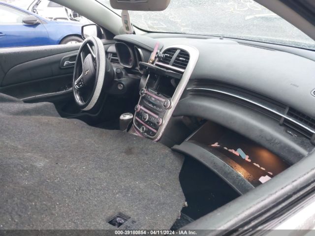 1G11E5SL4EF116843 Chevrolet MALIBU 2LT