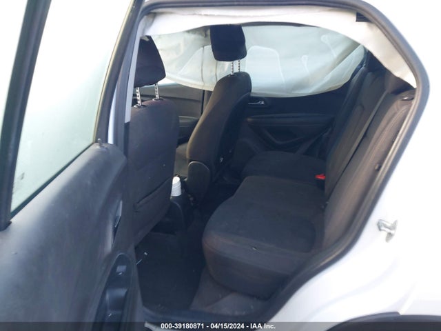 Chevrolet TRAX LS 2019 3GNCJKSB0KL381611 Image 8