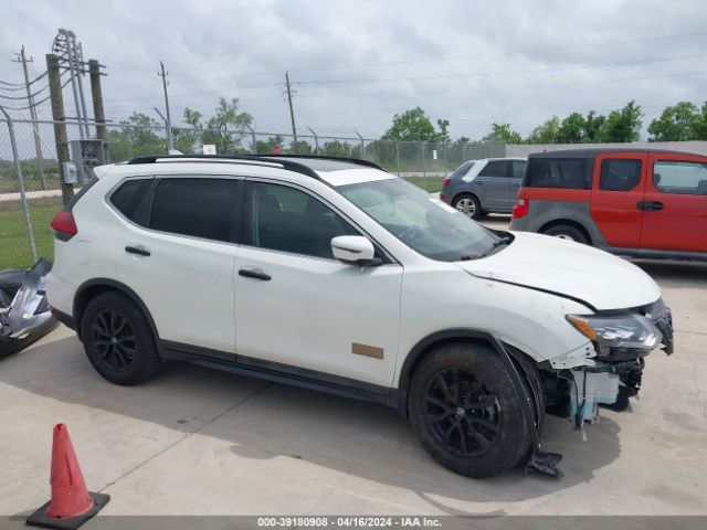 5N1AT2MT1HC756325 Nissan ROGUE SV