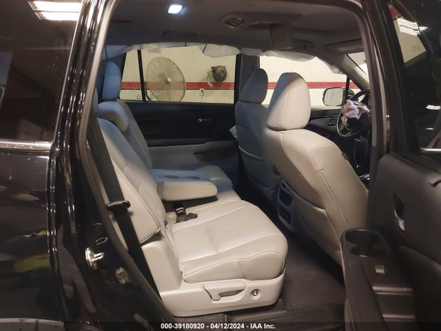 Honda Pilot Touring 2017 5FNYF6H91HB069221 Image 8