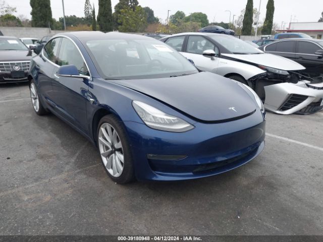 Продажа на аукционе авто 2018 Tesla Model 3 Long Range/mid Range, vin: 5YJ3E1EA5JF059957, номер лота: 39180948