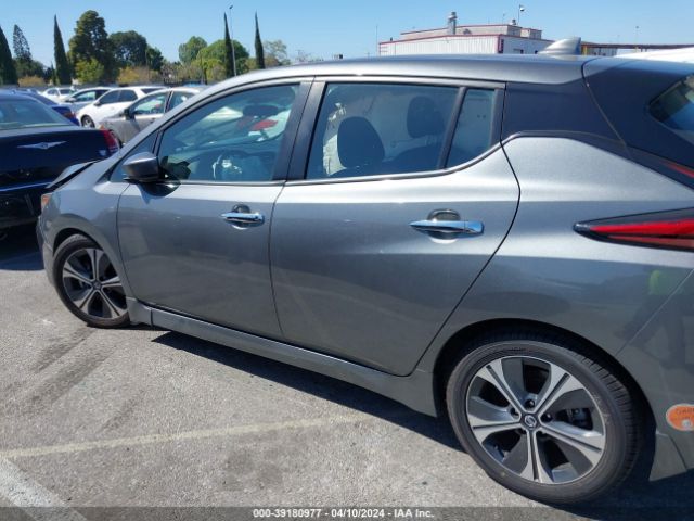 1N4AZ1CP3LC300987 Nissan Leaf Sv 40 Kwh