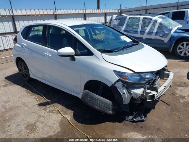 39180980 :رقم المزاد ، 3HGGK5H67JM715064 vin ، 2018 Honda Fit Sport مزاد بيع