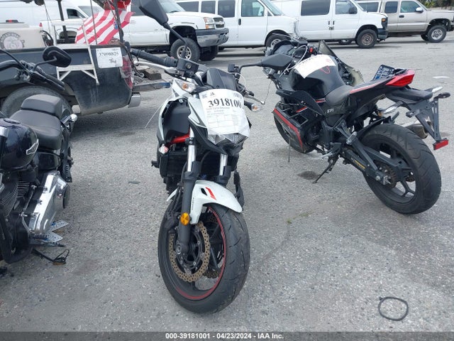 Kawasaki Z650 2022 ML5EREK16NDA58500 Image 21